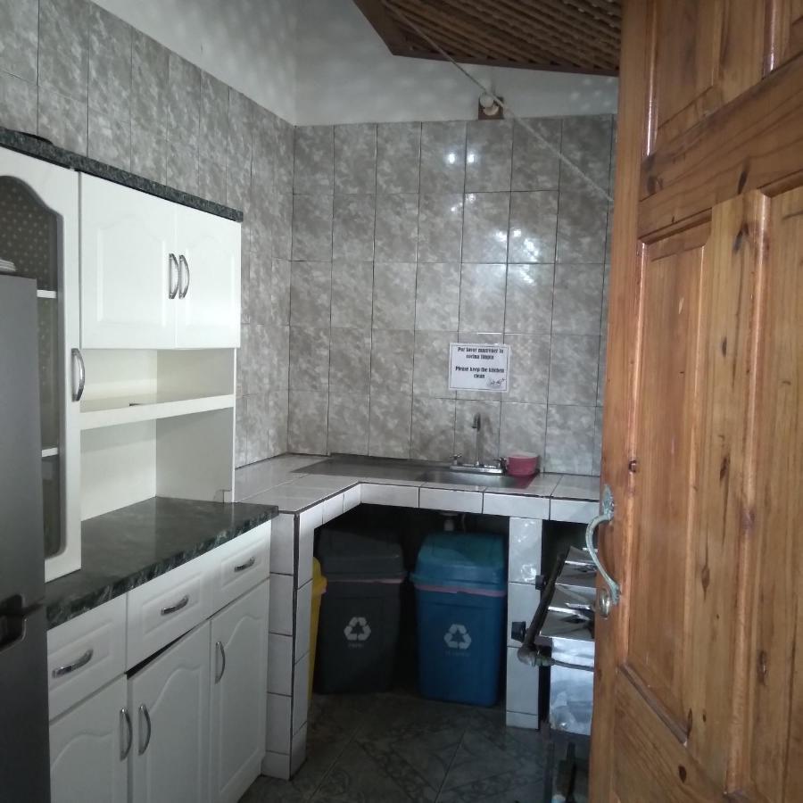 Cabinas Smith Кахуита Екстериор снимка