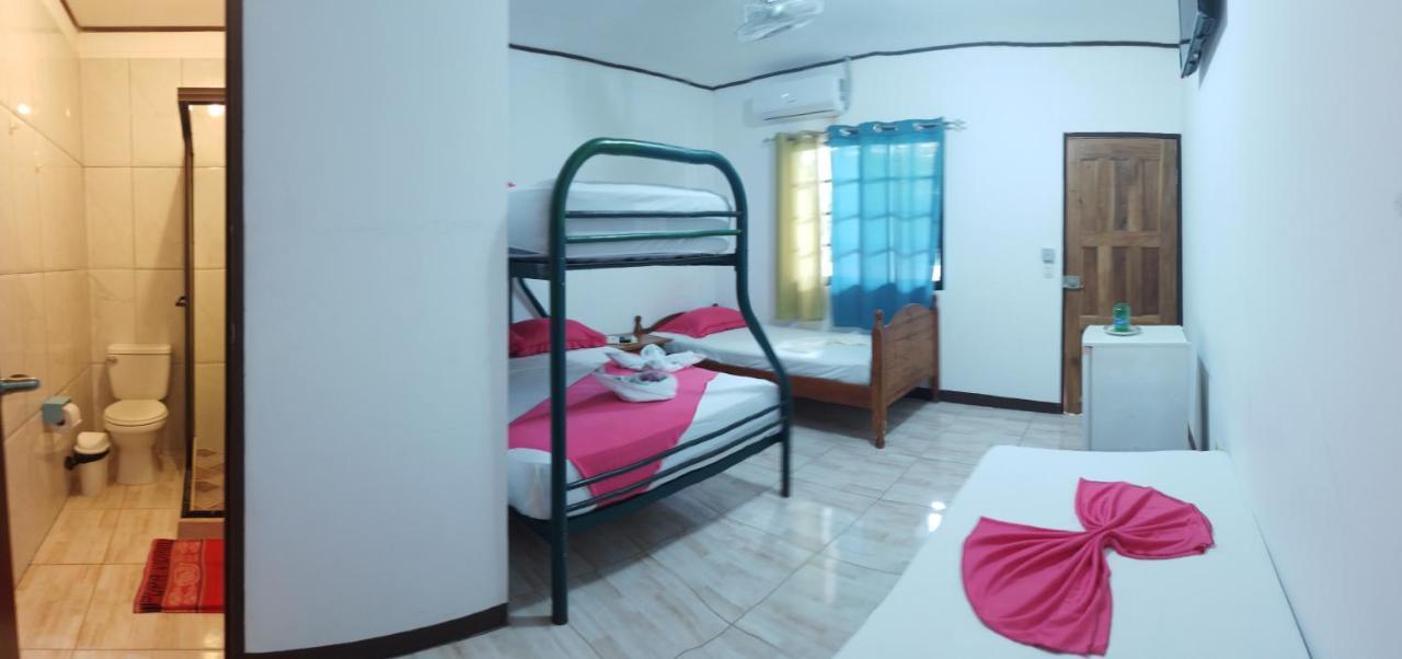 Cabinas Smith Кахуита Екстериор снимка